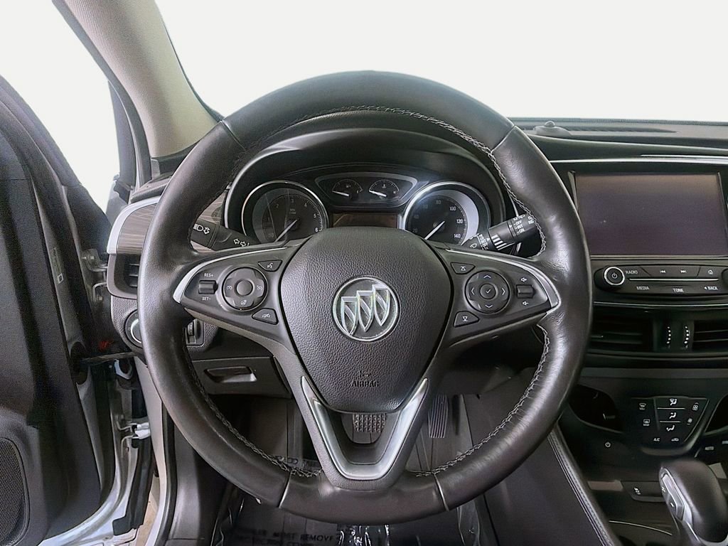 Used 2019 Buick Envision Essence FWD image 32