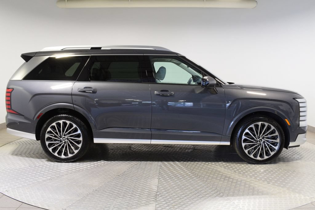Used 2026 Hyundai Palisade Calligraphy AWD/4WD image 13