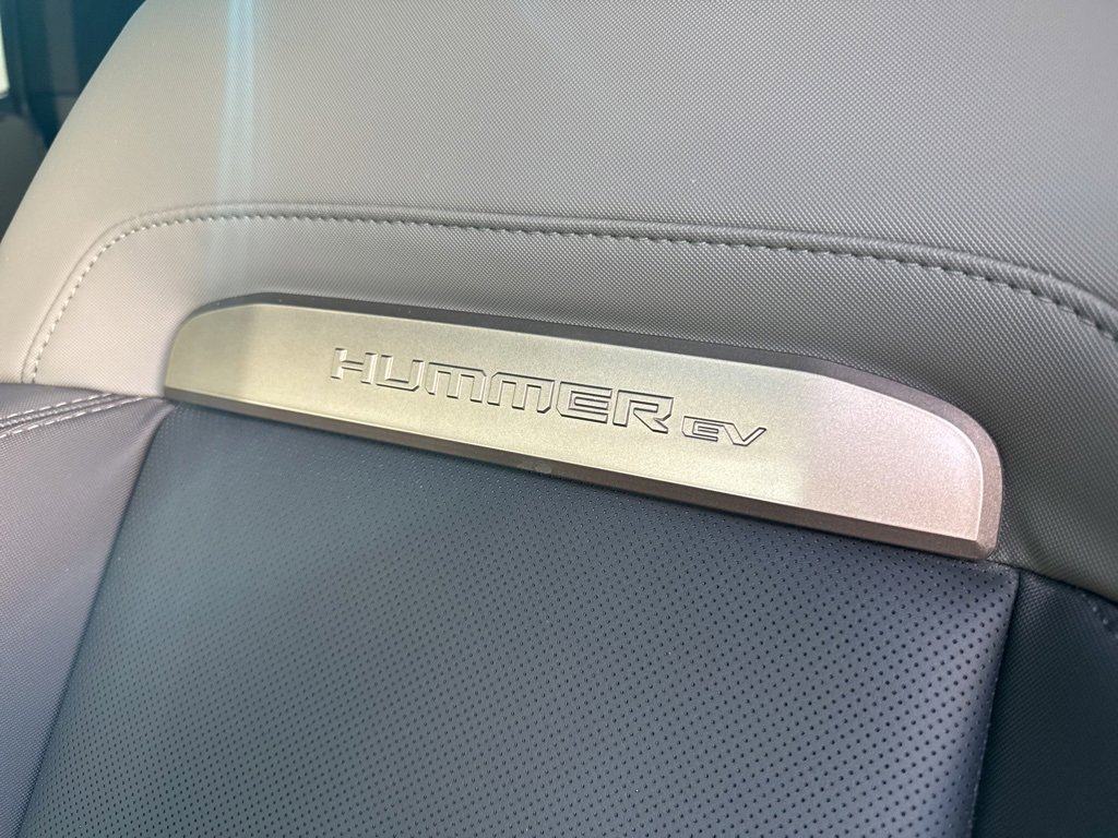 Used 2024 GMC Hummer EV 3X image 20