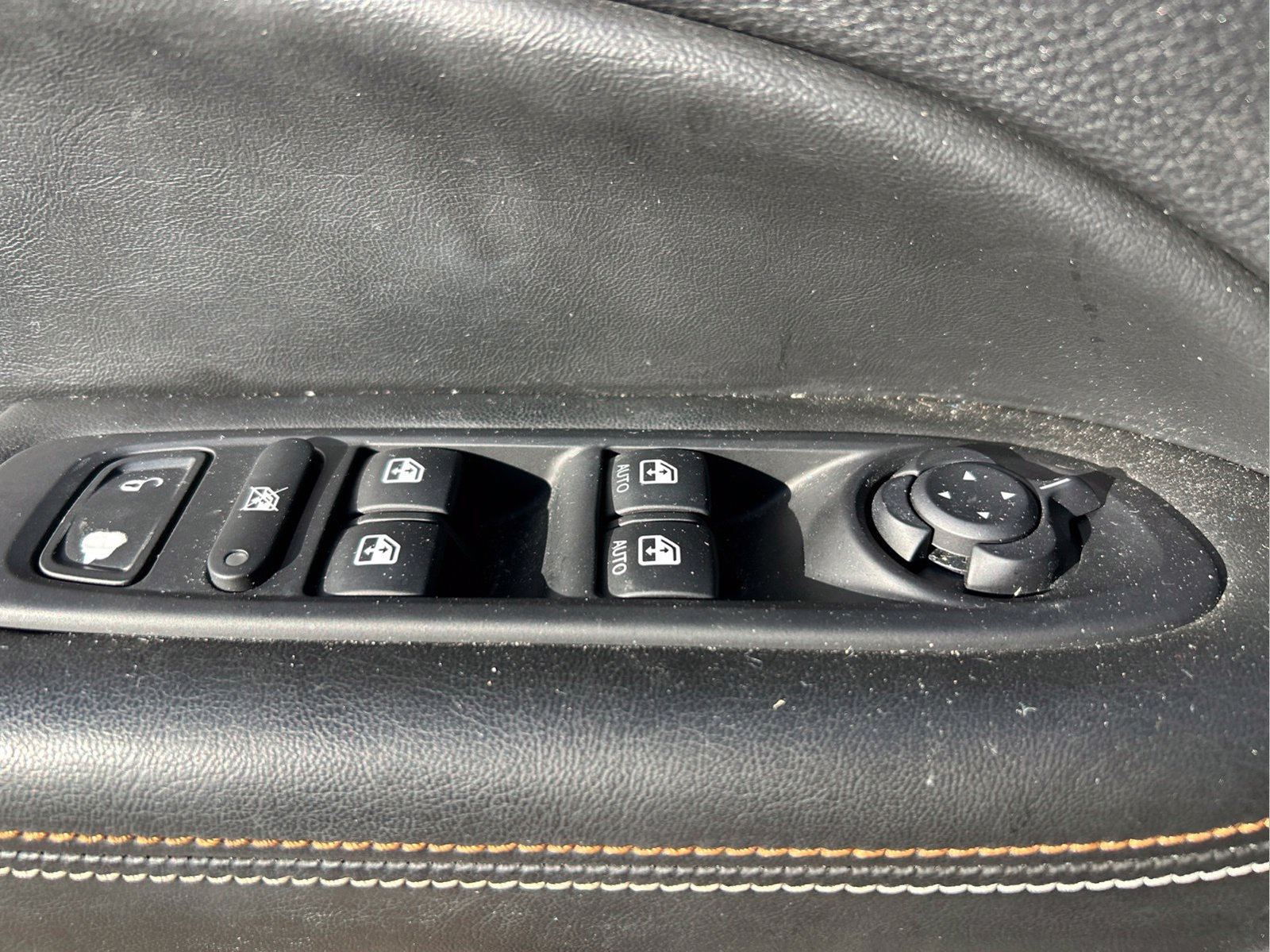 Certified 2021 Jeep Compass Latitude FWD image 24