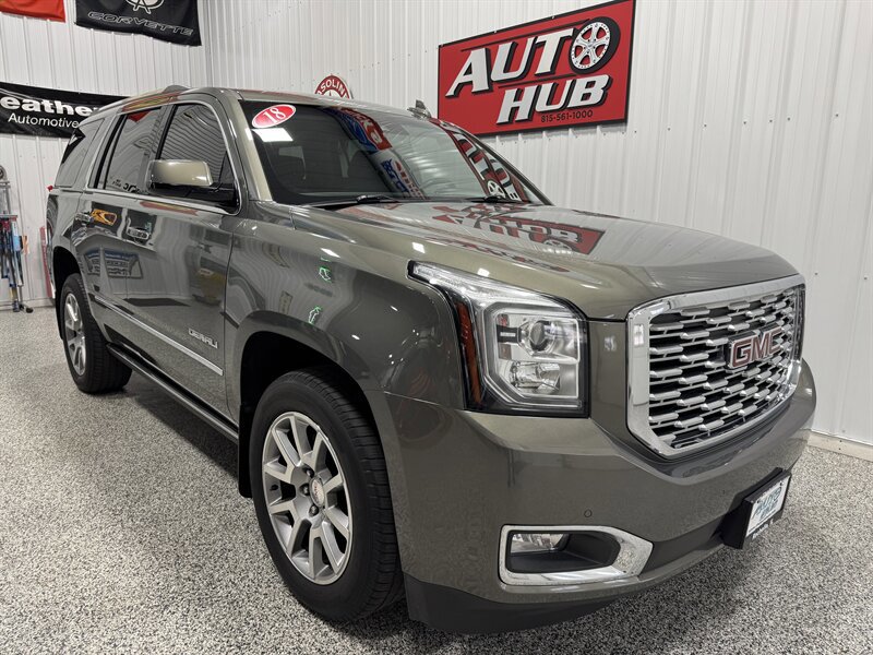 Used 2018 GMC Yukon Denali AWD/4WD image 17