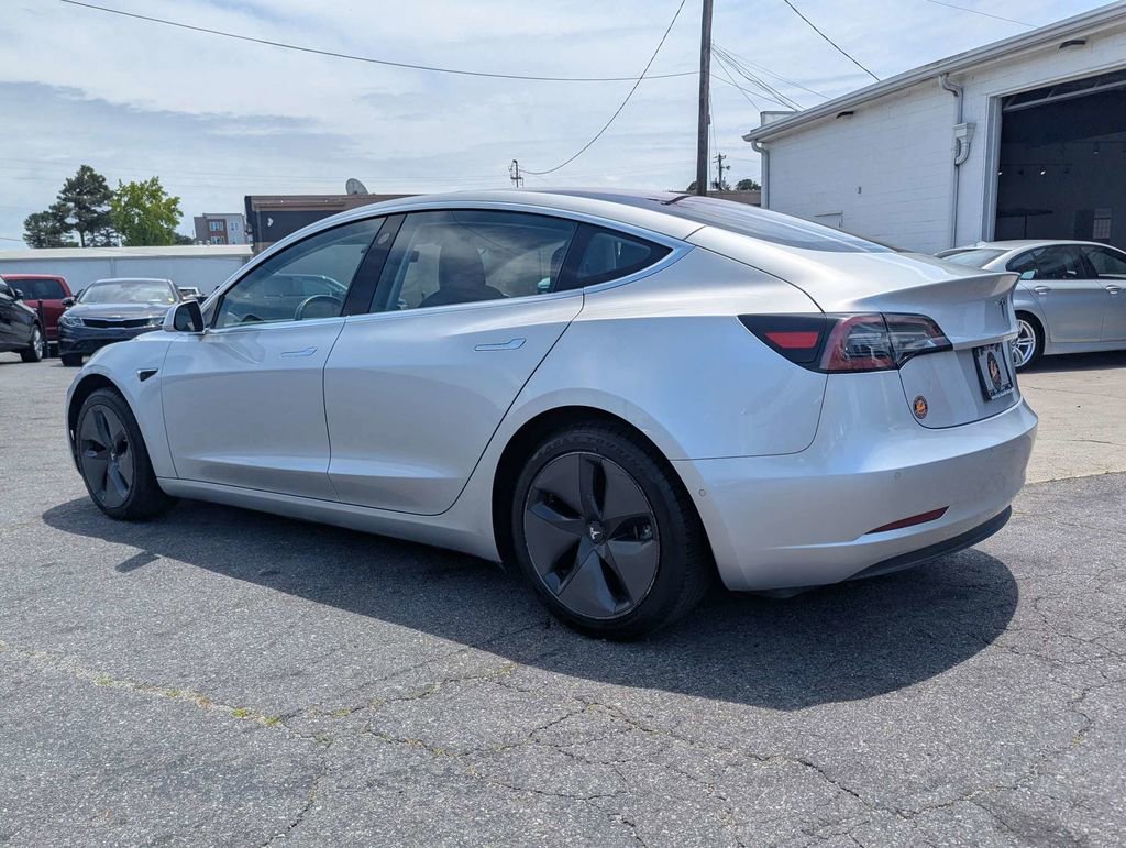 Used 2018 Tesla Model 3 Mid Range RWD image 7