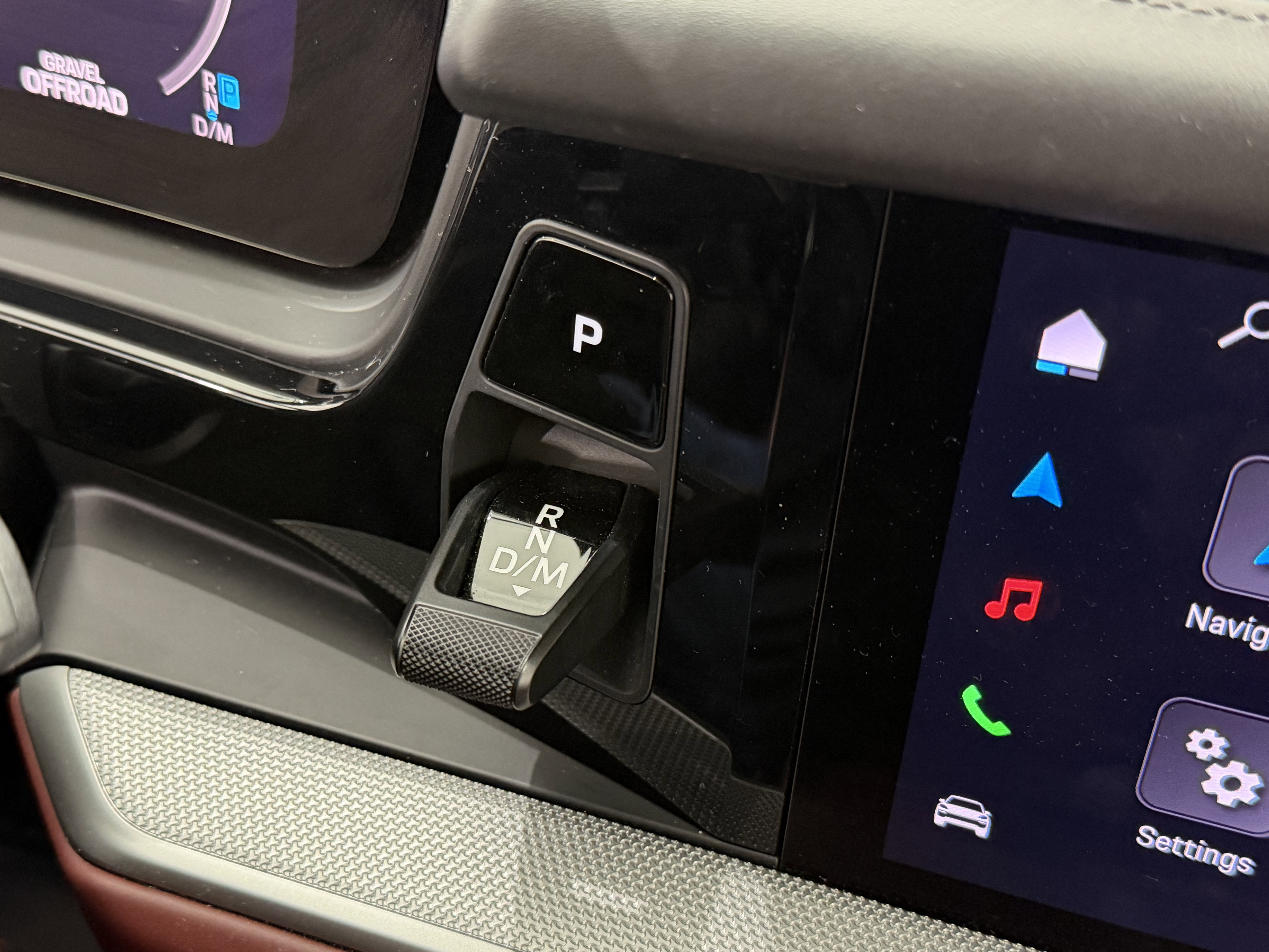 Certified 2024 Porsche Cayenne S image 36