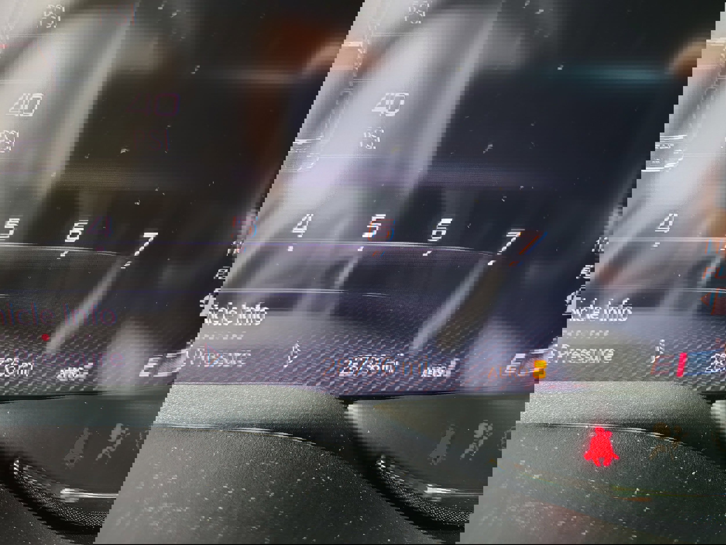 Certified 2025 RAM 1500 Limited image 30