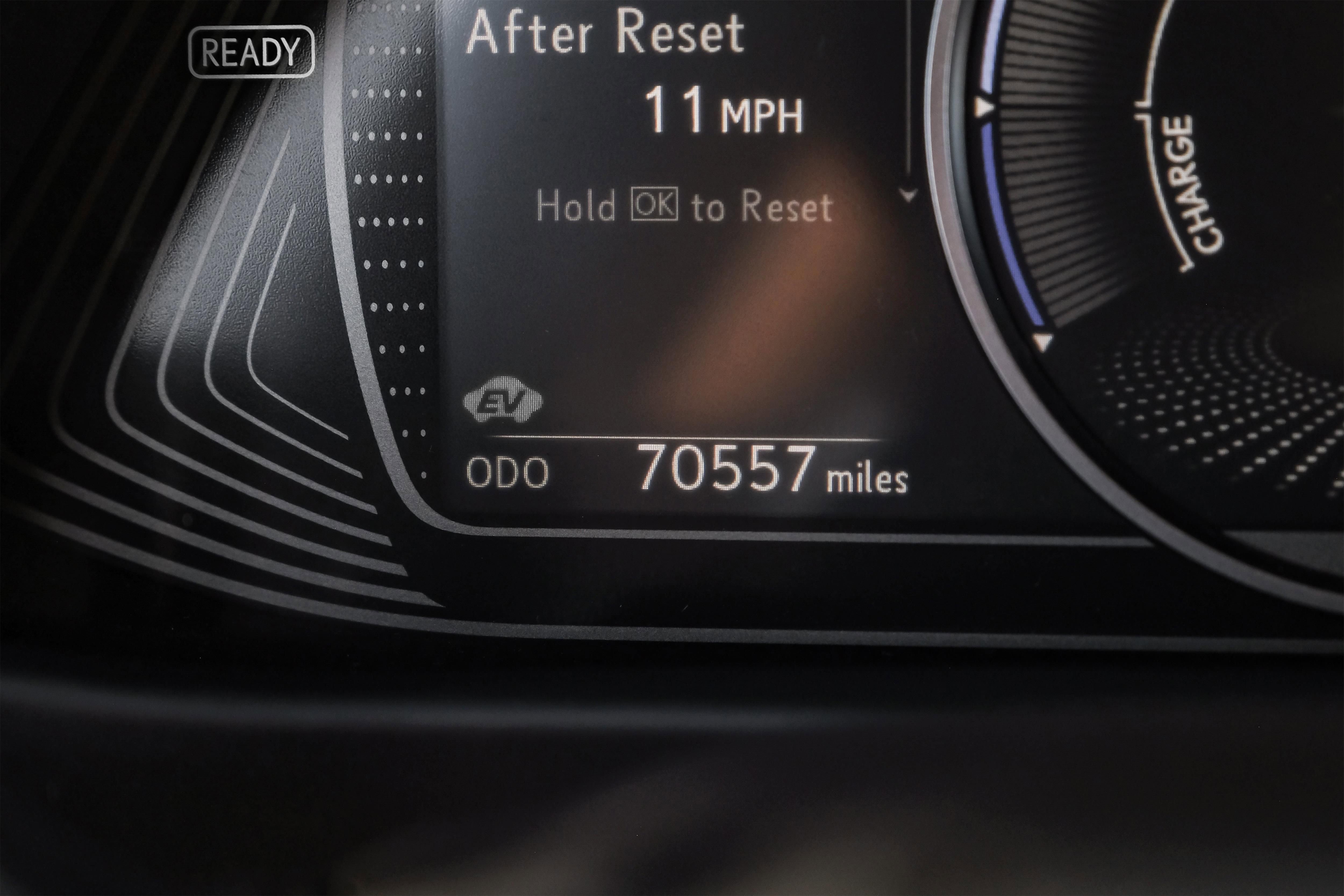 Used 2021 Lexus UX 250h w/ Premium Package image 21