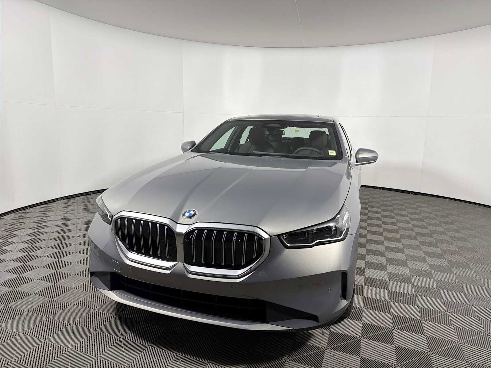 New 2026 BMW 530i xDrive w/ Convenience Package image 7