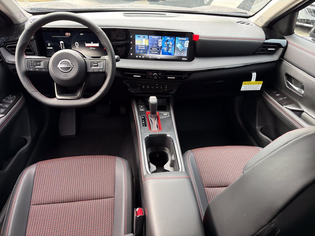 New 2027 Nissan Kicks SR FWD image 14