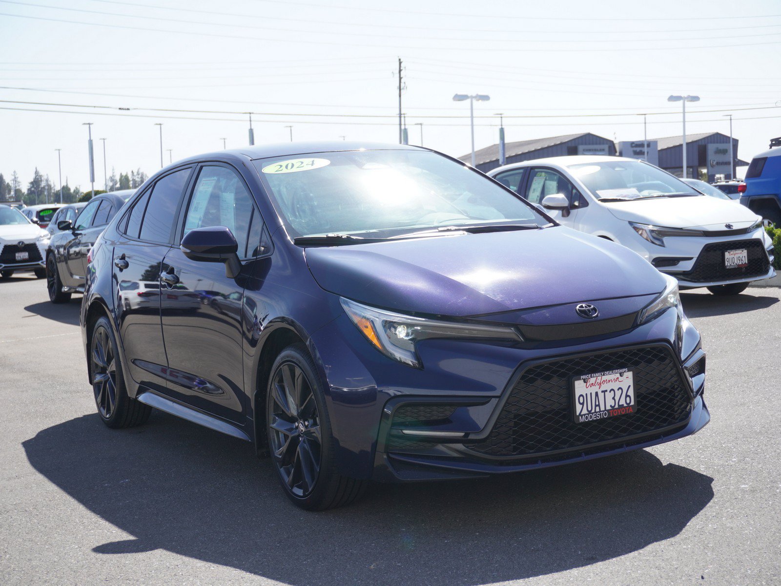Used 2024 Toyota Corolla SE FWD image 1