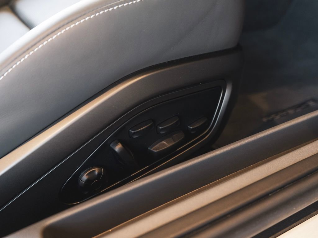 Used 2024 Porsche 911 Turbo S image 38