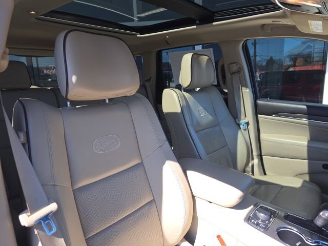 Used 2020 Jeep Grand Cherokee Overland image 43