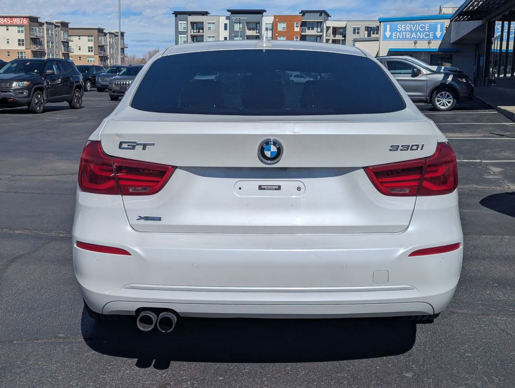 Used 2017 BMW 330i Gran Turismo xDrive w/ Driving Assistance Package AWD/4WD image 6