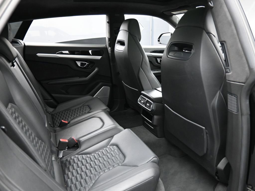 Used 2019 Lamborghini Urus image 27