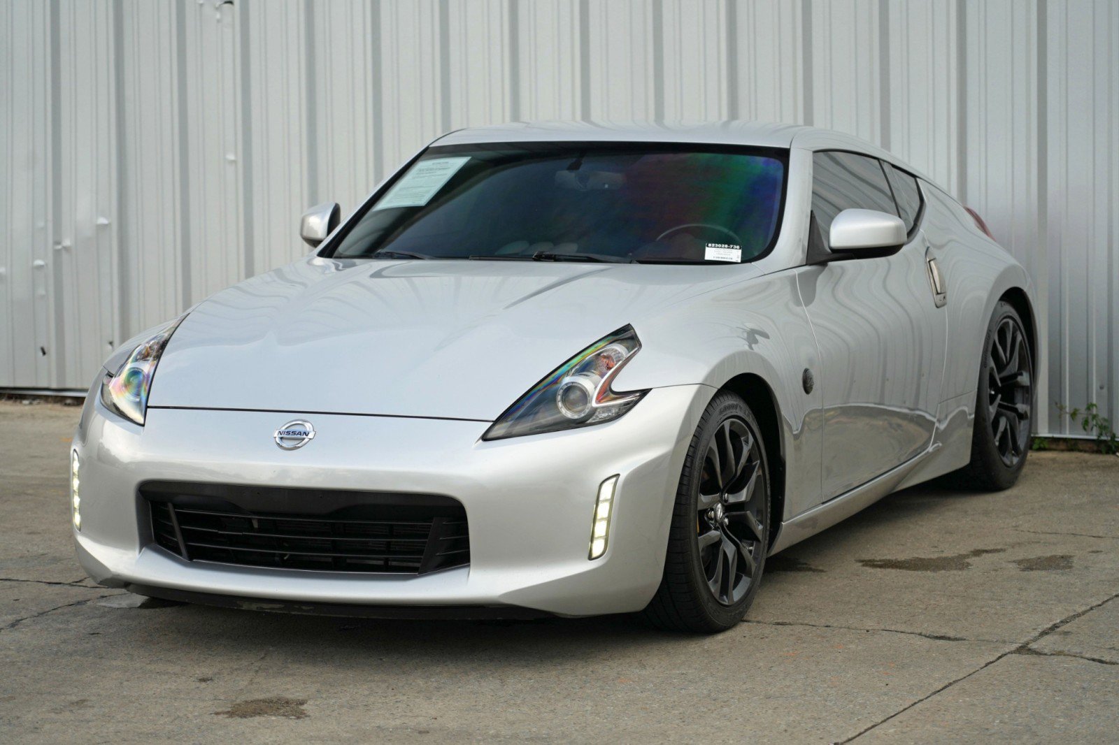 Used 2020 Nissan 370Z Coupe image 35