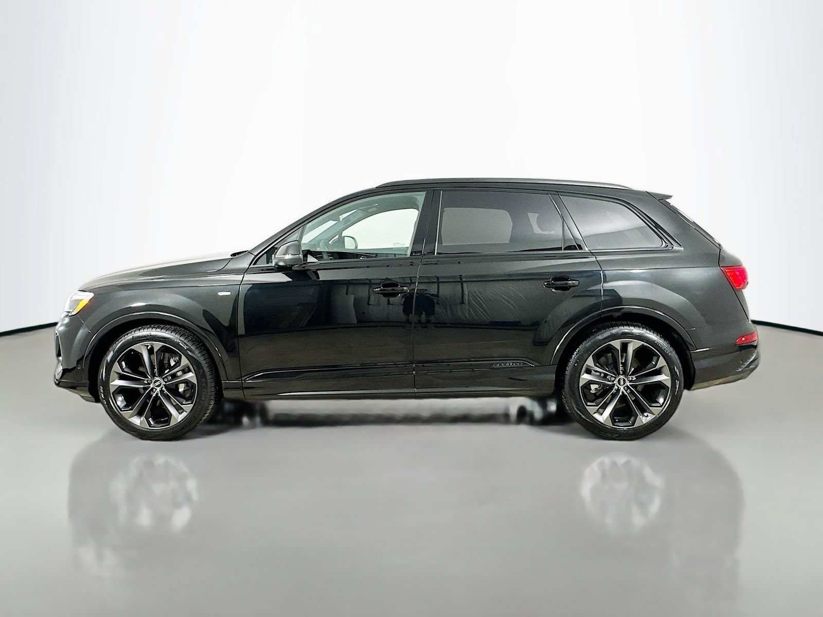 New 2026 Audi Q7 Premium Plus AWD/4WD image 8