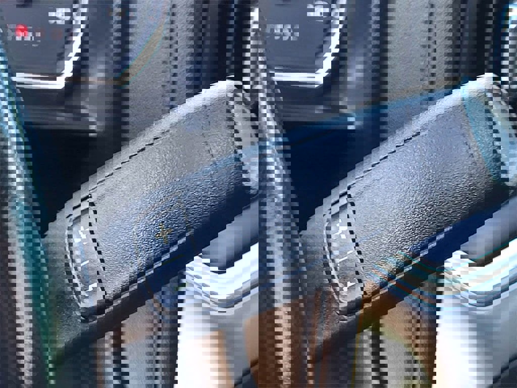 Used 2021 Chevrolet Silverado 1500 LT Trail Boss w/ Convenience Package II image 28