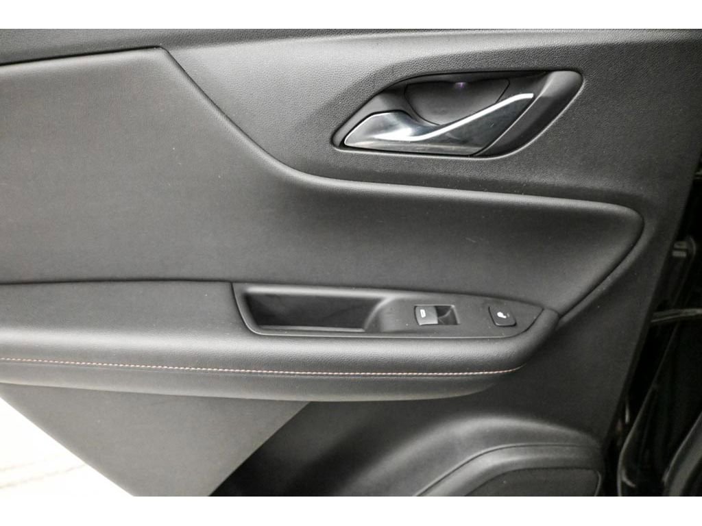 Used 2020 Chevrolet Blazer Premier image 25