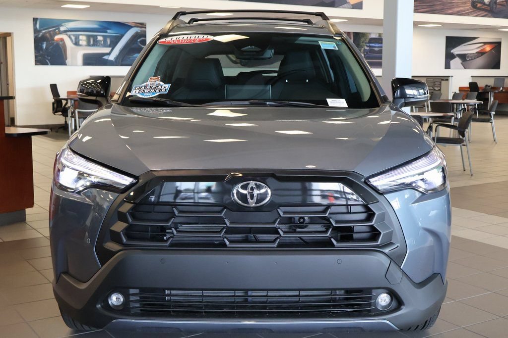 Used 2026 Toyota Corolla Cross XLE w/ Convenience Package AWD/4WD image 2