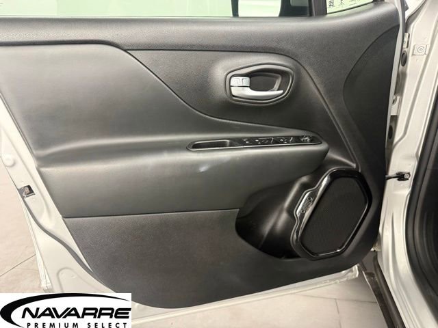 Used 2020 Jeep Renegade Altitude image 27