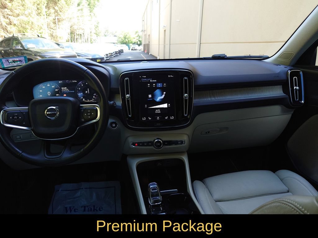 Used 2019 Volvo XC40 T5 Inscription AWD/4WD image 14