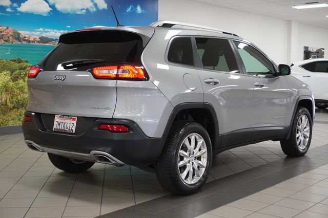 Used 2015 Jeep Cherokee Limited image 6