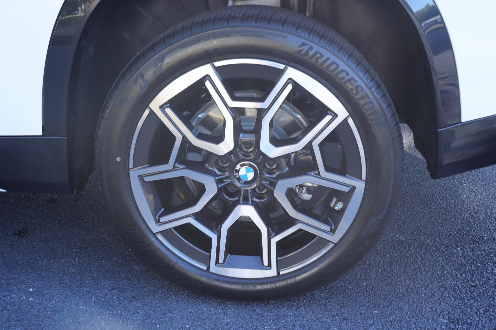 Used 2026 BMW X1 xDrive28i w/ Technology Package image 44