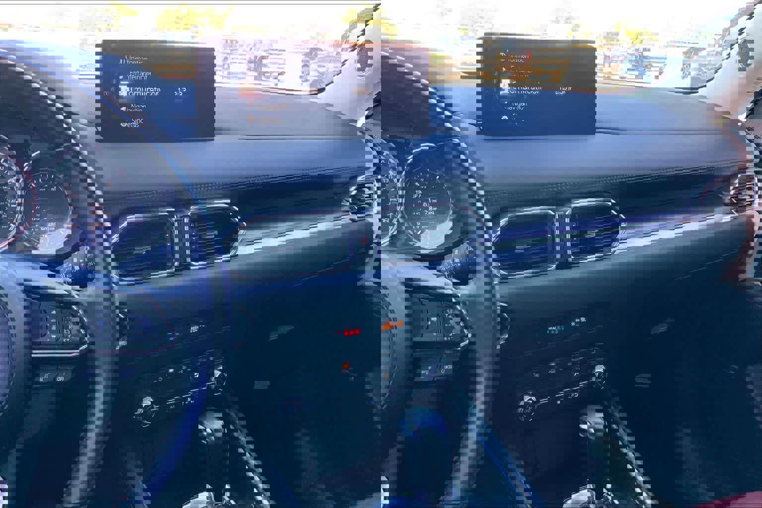 Used 2021 MAZDA CX-5 Carbon Edition image 6