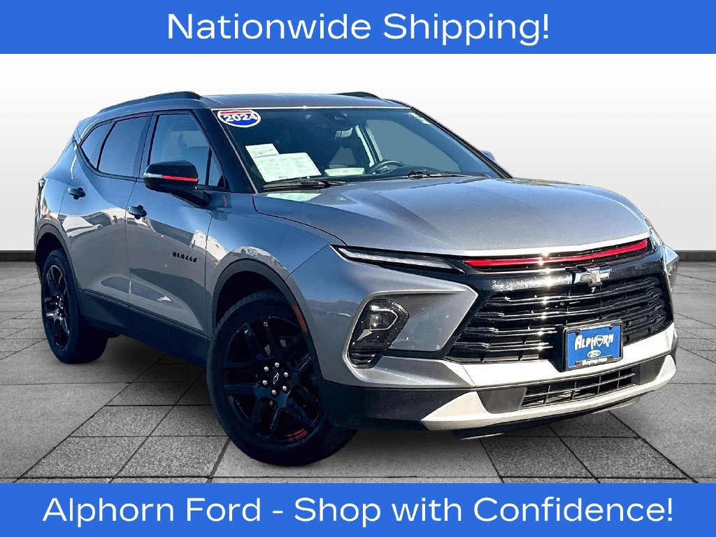 Used 2024 Chevrolet Blazer LT w/ Sound & Technology Package AWD/4WD image 1