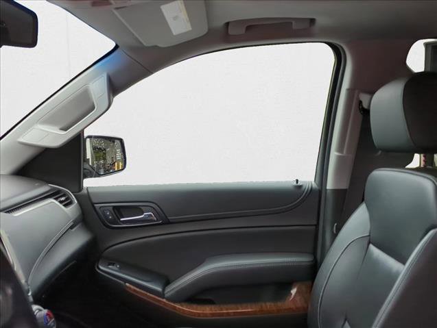 Used 2019 Chevrolet Suburban Premier image 10