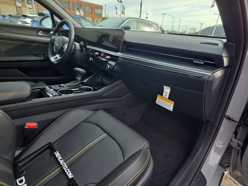 New 2026 Kia K5 GT w/ GT1 Package FWD image 13