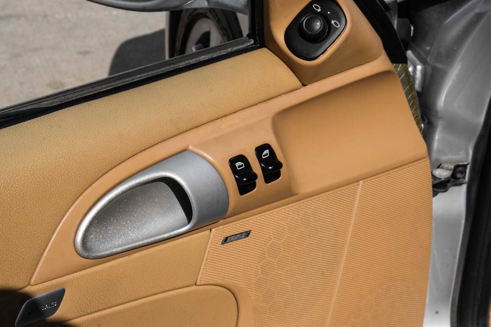 Used 2006 Porsche Cayman S image 36