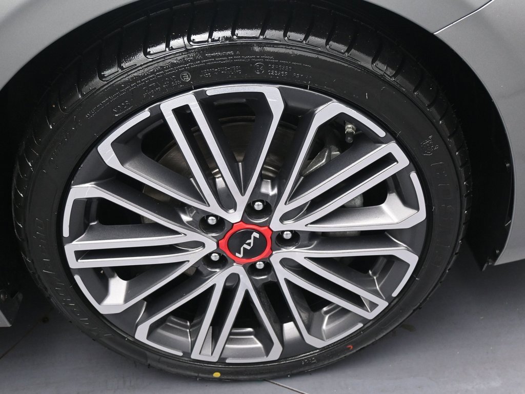 Used 2023 Kia Forte GT image 41