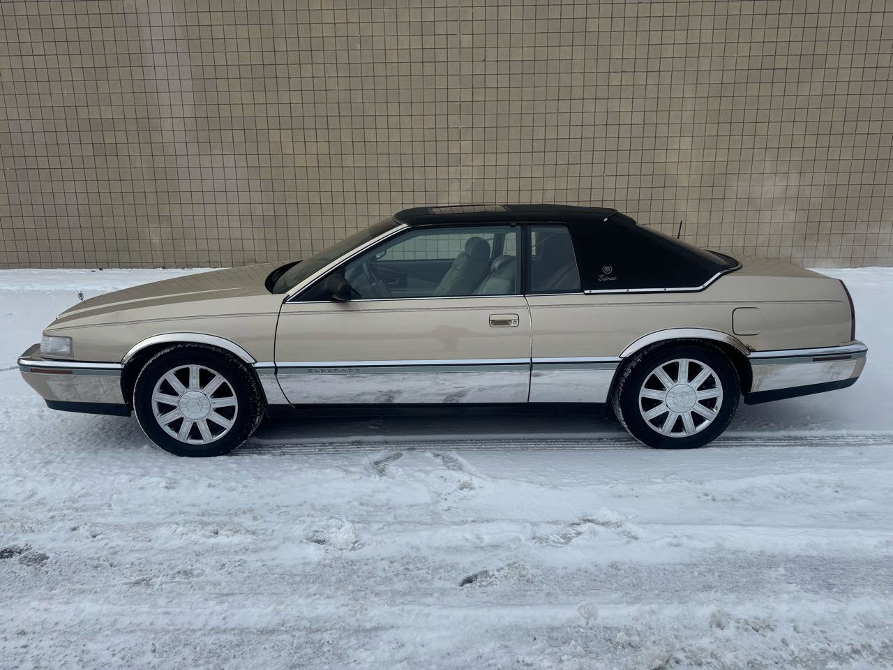 Used 1992 Cadillac Eldorado image 8