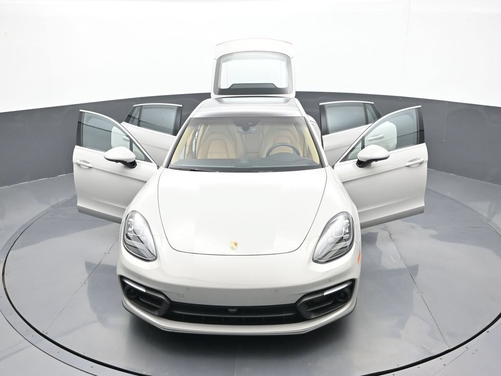Certified 2023 Porsche Panamera 4S AWD/4WD image 32