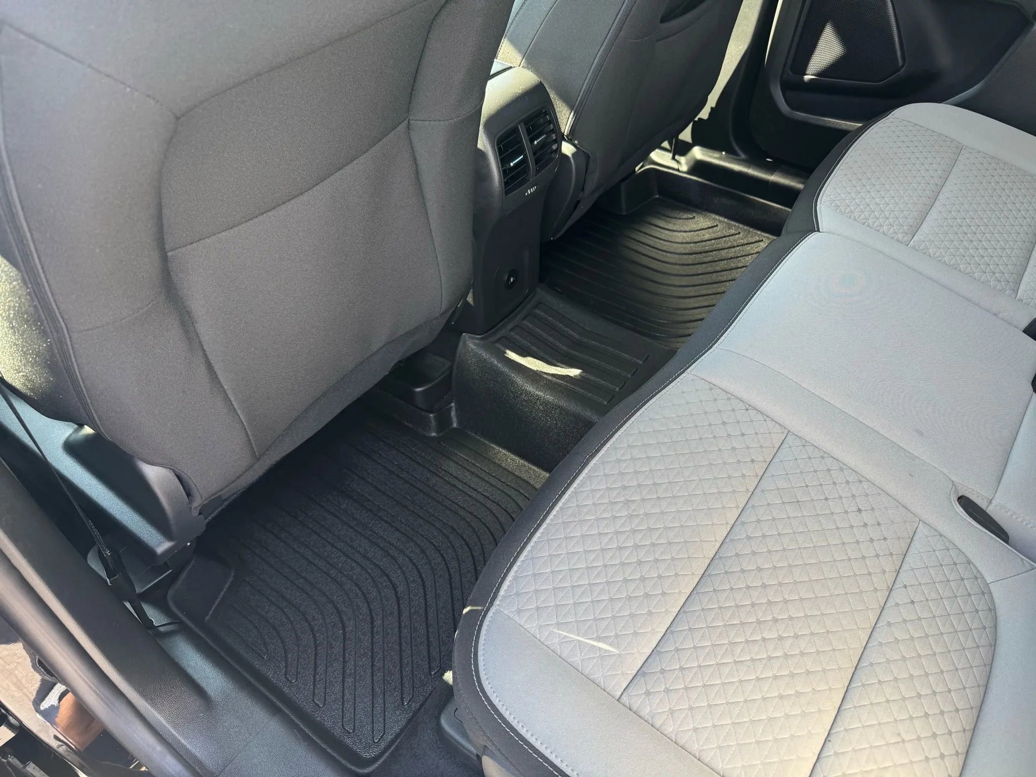 Used 2024 Ford Escape Active w/ Cold Weather Package image 6