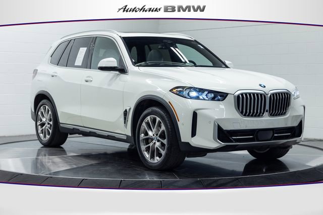 Used 2024 BMW X5 xDrive40i w/ Premium Package AWD/4WD image 1