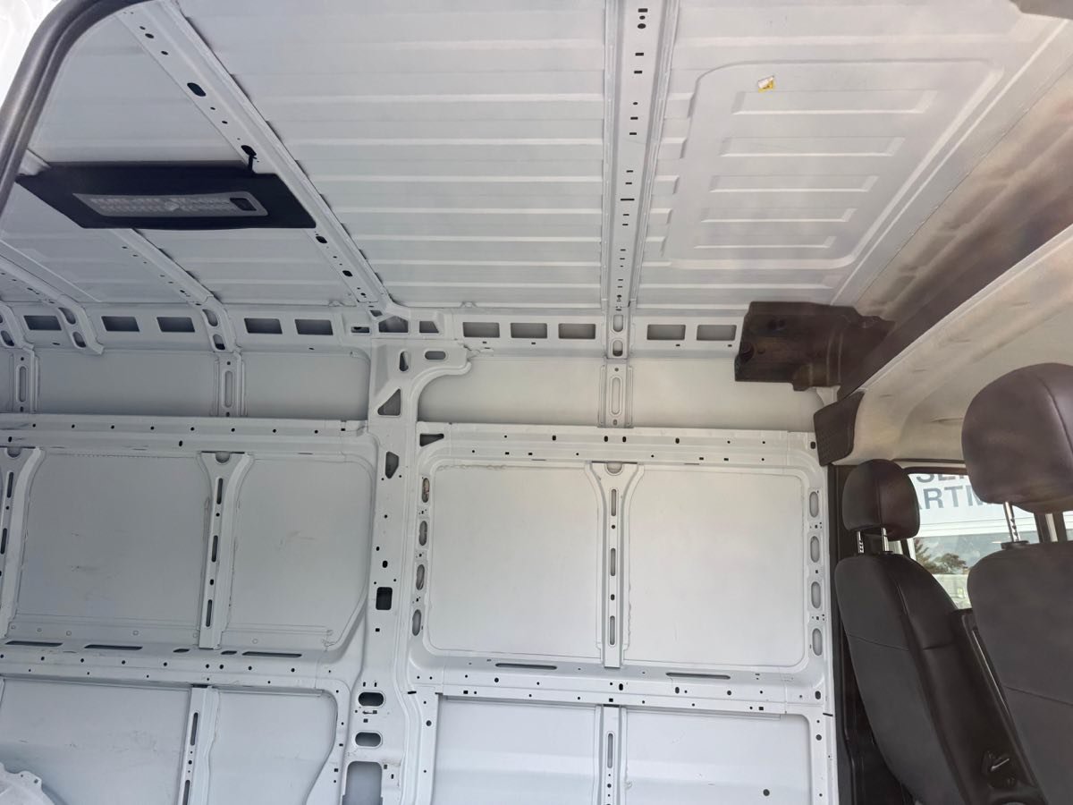 Used 2025 RAM ProMaster 2500 w/ Convenience Group FWD image 39