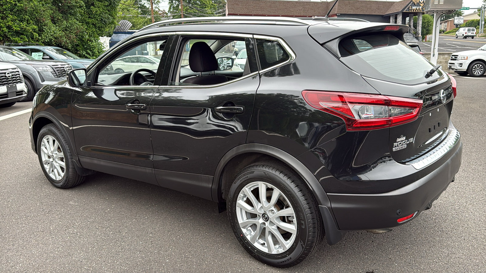 Certified 2021 Nissan Rogue Sport SV AWD/4WD image 22