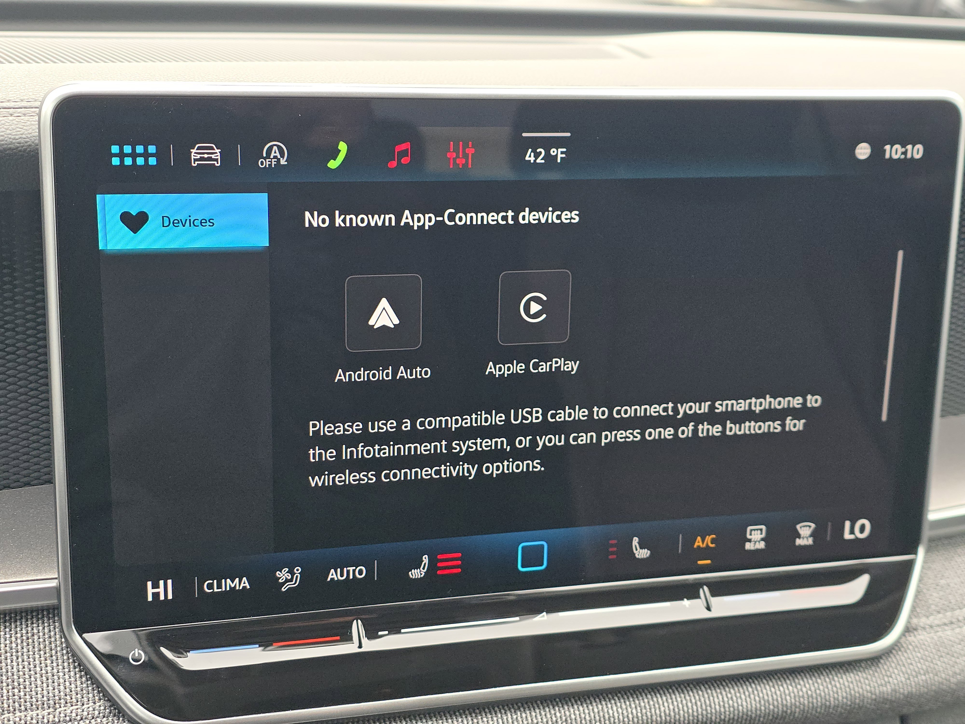 New 2026 Volkswagen Tiguan S image 10