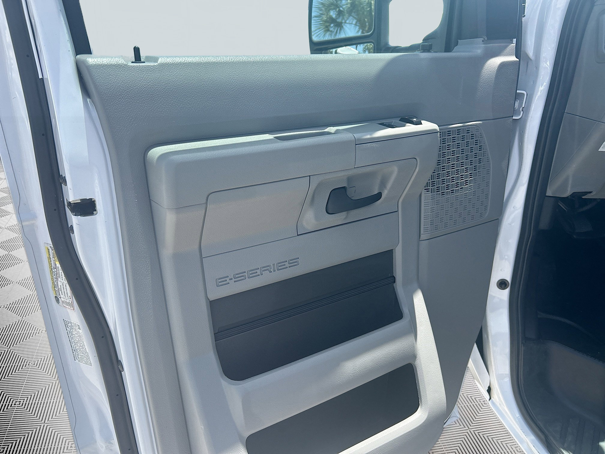 Used 2023 Ford E-350 and Econoline 350 Super Duty w/ Power Windows & Locks Group RWD image 15