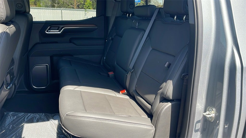 New 2025 GMC Sierra 1500 Denali w/ Denali Reserve Package image 13