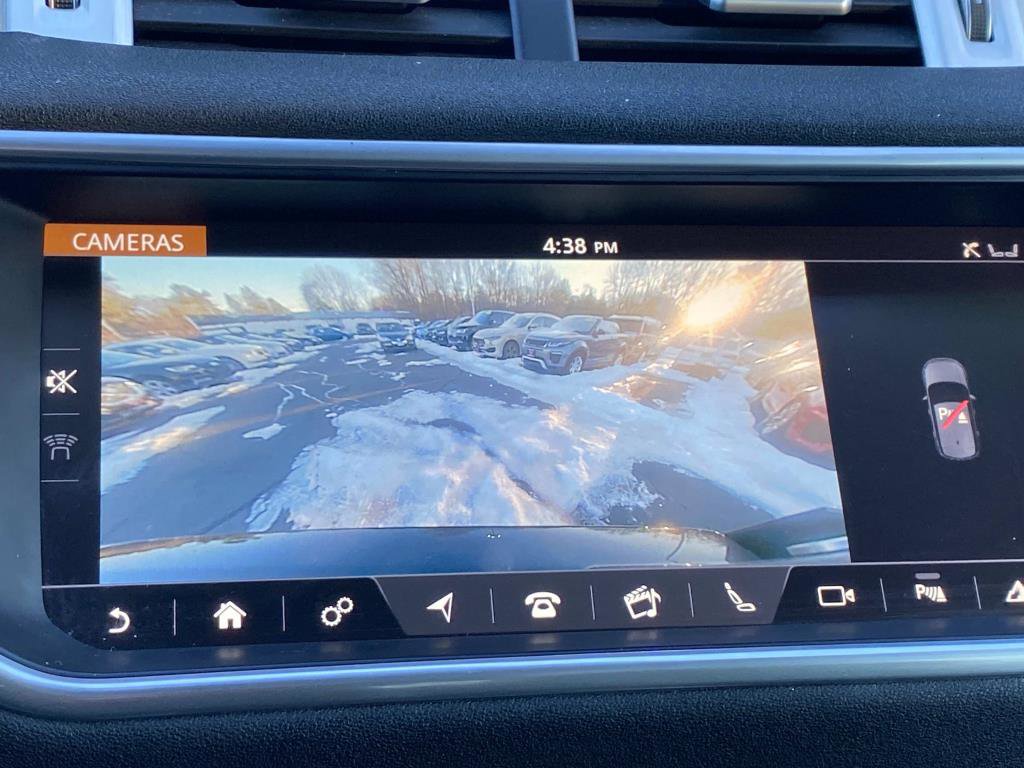 Used 2017 Land Rover Range Rover Evoque SE Premium image 28