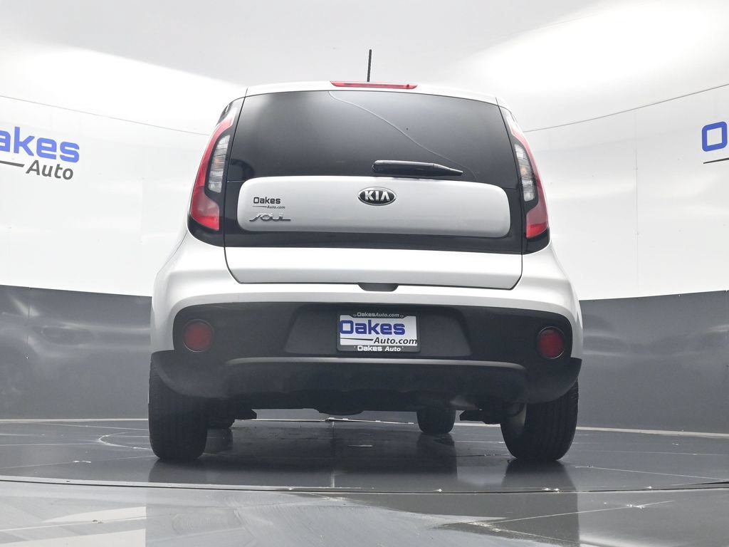 Used 2017 Kia Soul FWD image 38