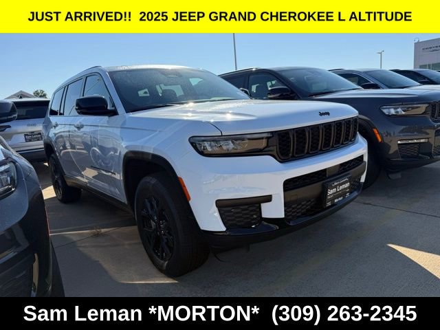 New 2025 Jeep Grand Cherokee L Altitude image 1