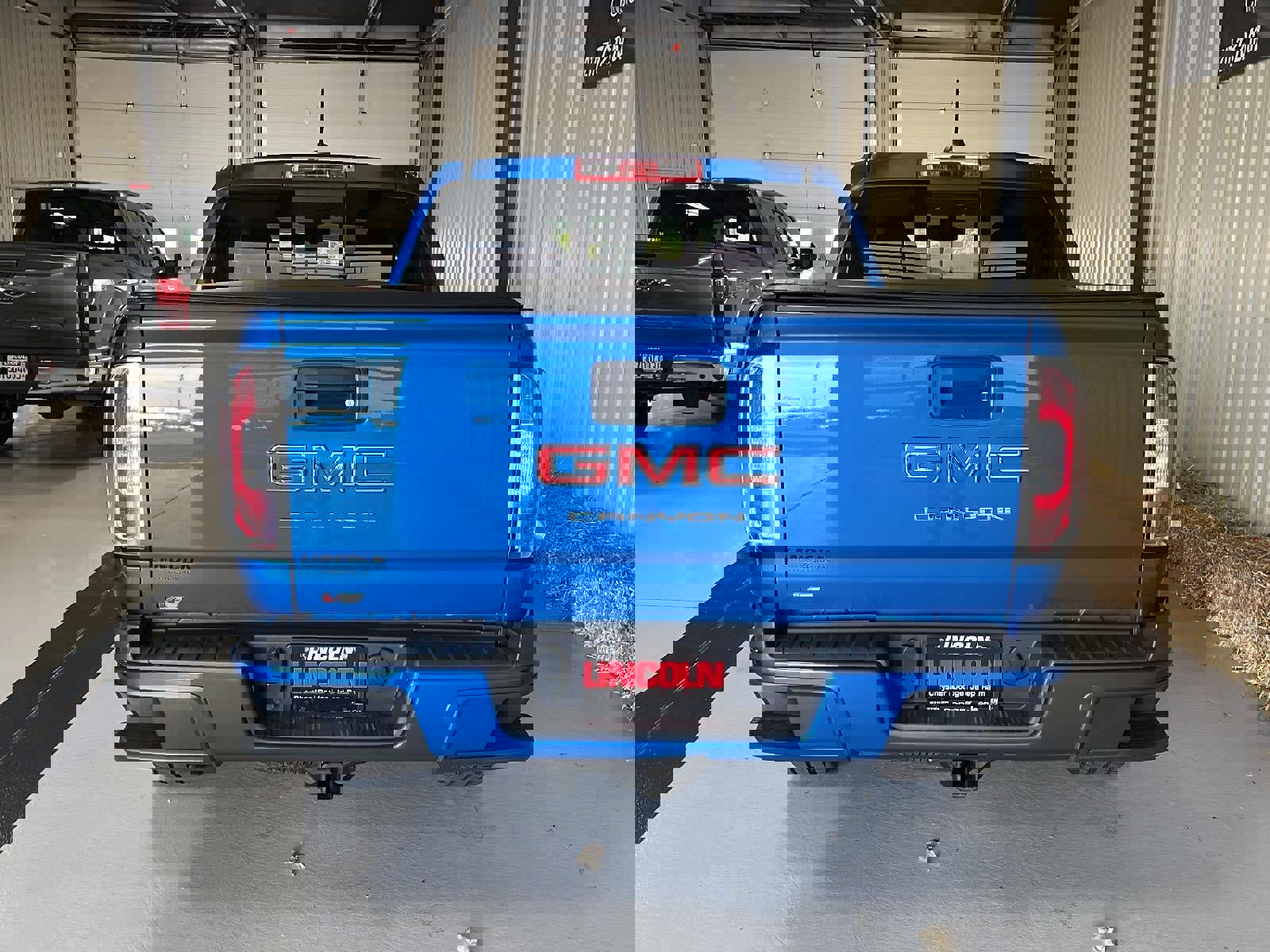 Used 2022 GMC Canyon Elevation w/ Trailering Package image 9