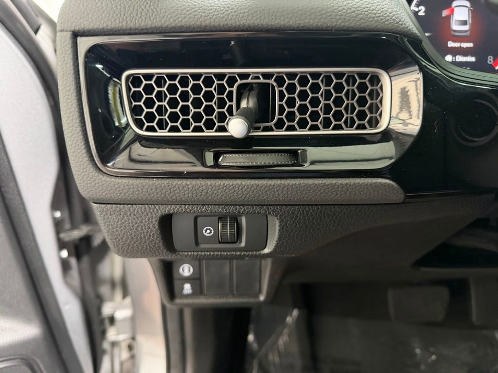Used 2024 Honda Civic LX image 5