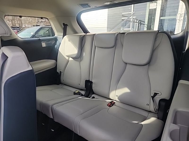 New 2026 Kia Carnival EX image 23