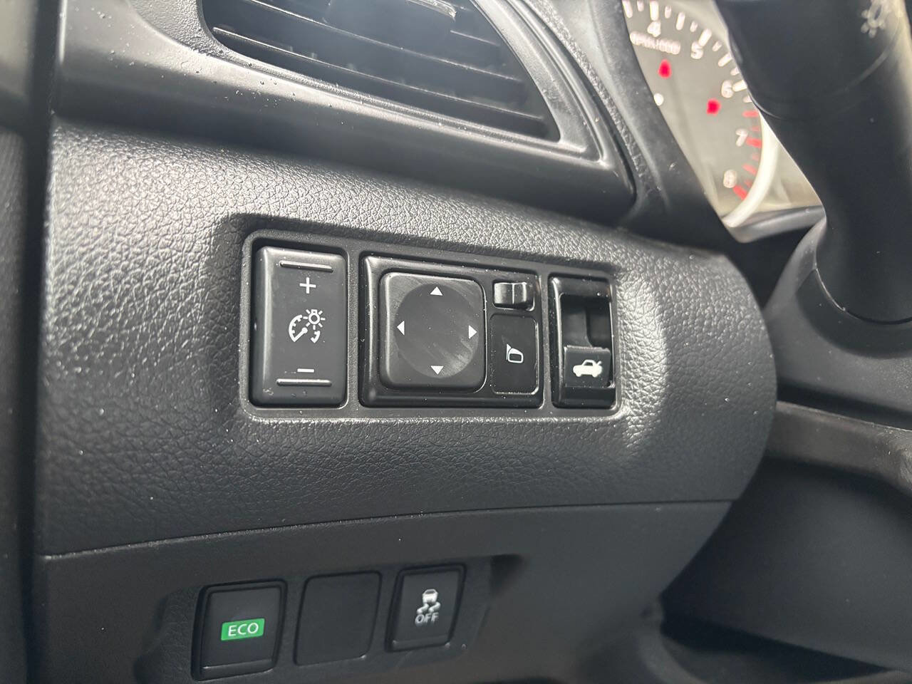 Used 2019 Nissan Sentra S image 30