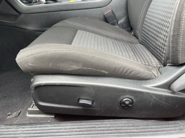 Used 2020 Dodge Challenger SXT w/ Plus Package image 20