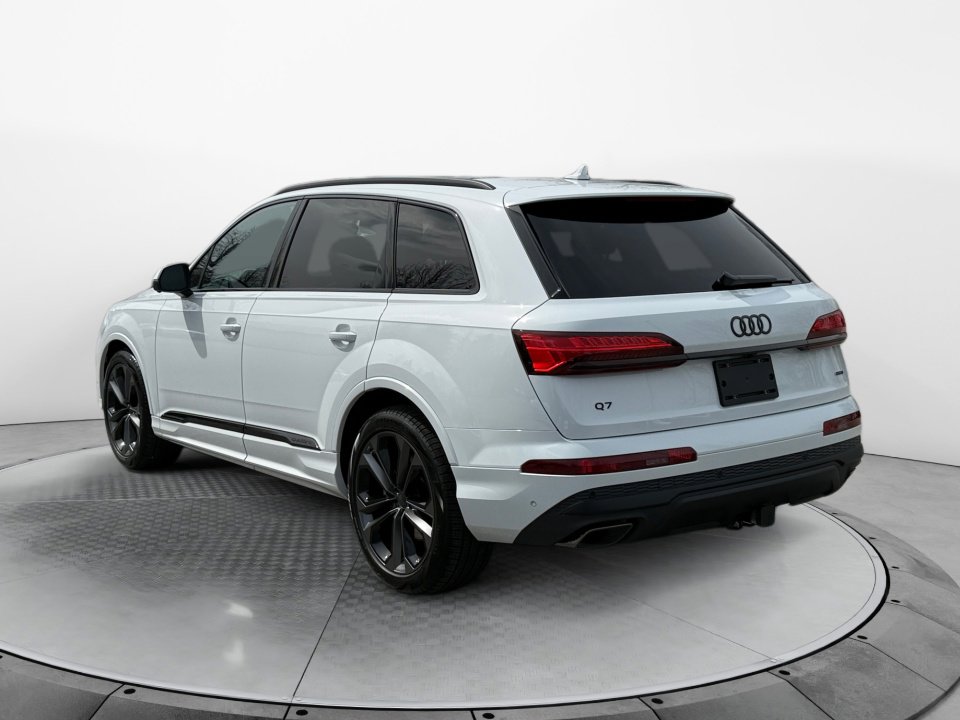 New 2026 Audi Q7 3.0T Premium Plus AWD/4WD image 5