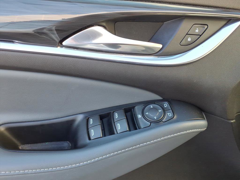 Used 2023 Buick Enclave Essence w/ Experience Buick Package FWD image 13